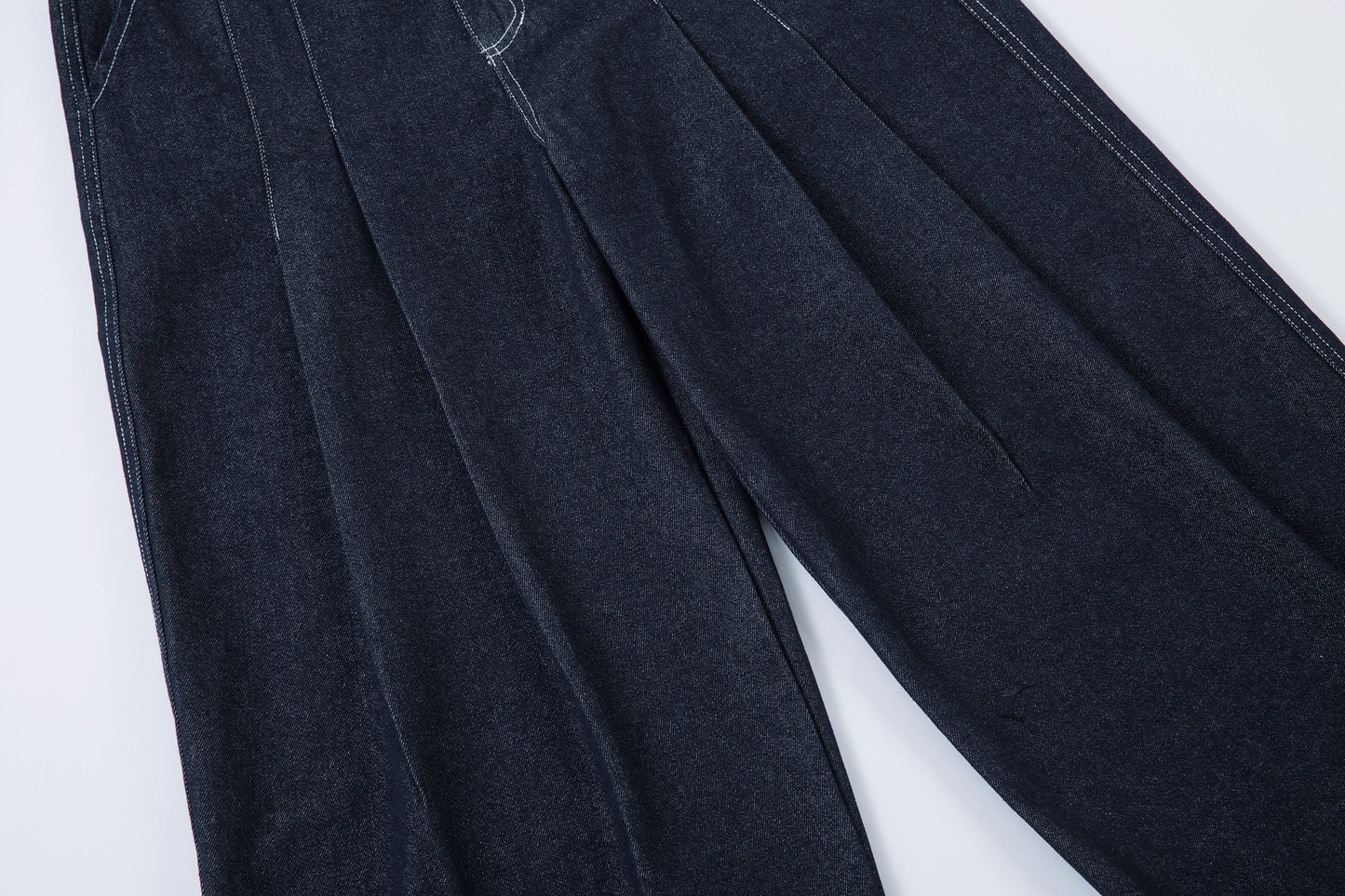 NOIRÉ™ | ESSENCE WIDE-LEG DENIM